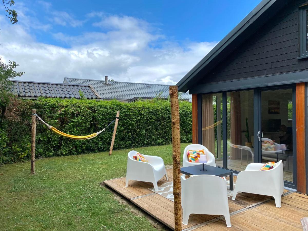Oosterschelde Lodge Met Veel Privacy En Dicht Bij Het Water Scherpenisse Екстериор снимка