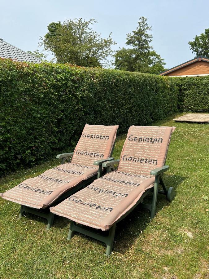 Oosterschelde Lodge Met Veel Privacy En Dicht Bij Het Water Scherpenisse Екстериор снимка